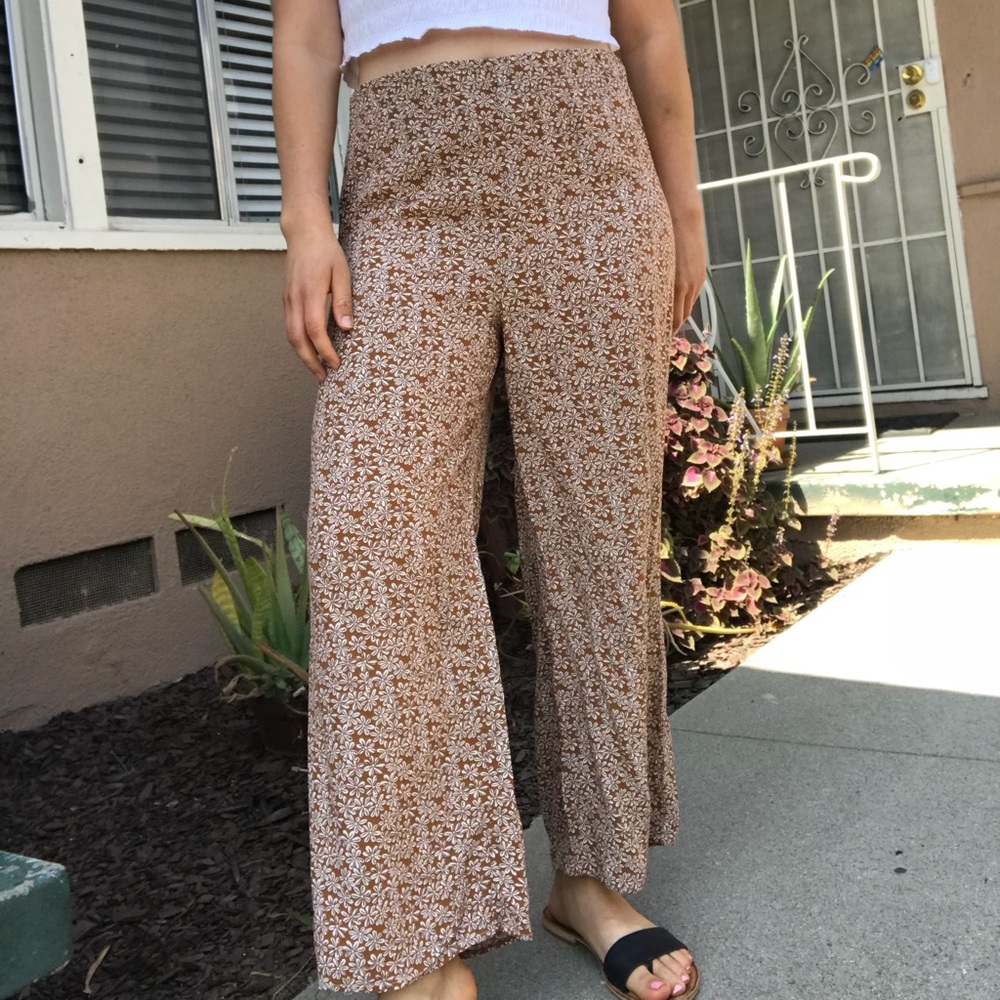 SOLD✨Vintage floral trousers